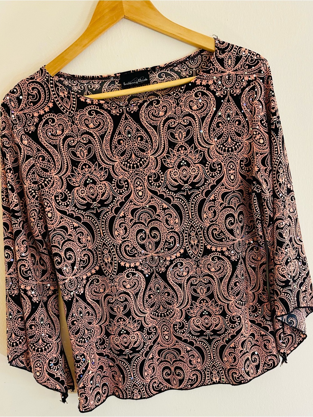 Brittany Black WHBM Y2K Paisley Mehndi Print Bell Sleeve Top Peach Black Whimsy